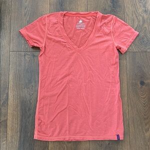 Woolly Everyday Merino Wool V Neck T Shirt Pink Hike Outdoor Camp Women Size M
